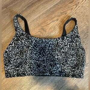 Lululemon Athletica Black and White Speckled Bra
